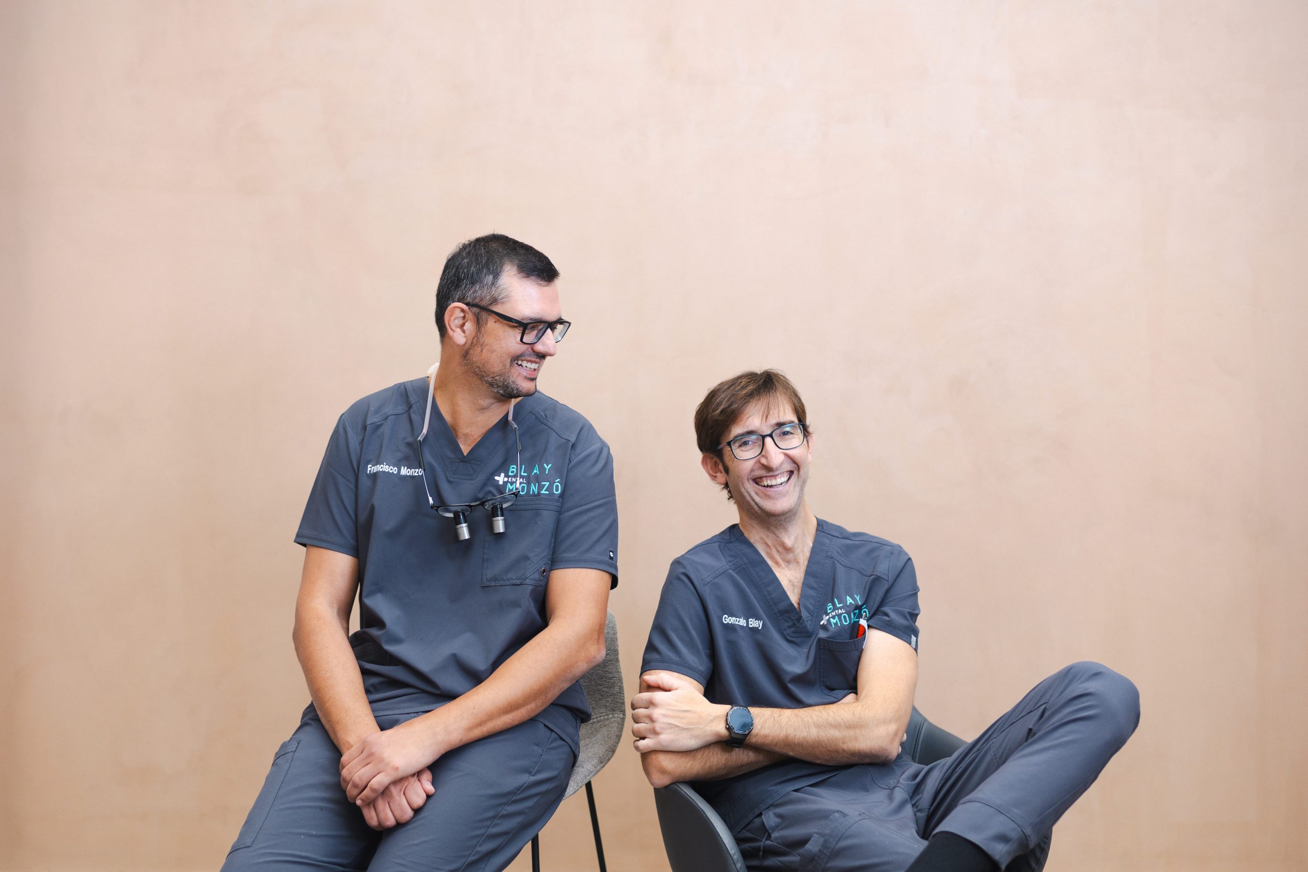 dentistas castellon clinca dental equipo scaled